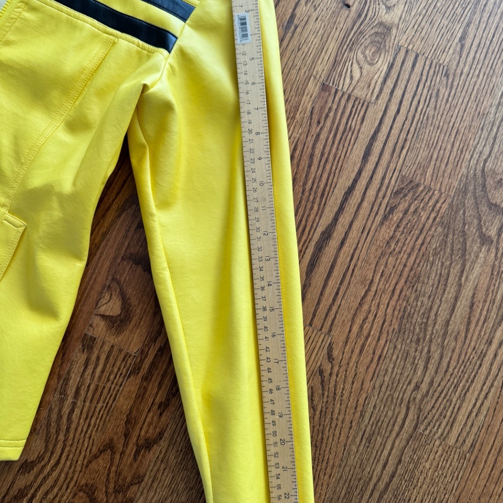 Kill Bill Yellow Jacket - Picture 6 of 13